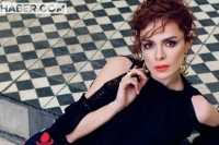 Sandık Kokusu’nun Karsu’su Özge Özpirinçci’nin Kızı Mercan Büyüdü! Sosyal Medya İkiye Bölündü: Annesine mi, Babasına mı Benziyor?