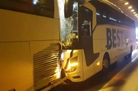 TEM Otoyolu'nda Zincirleme Kaza: 14 Yaralı