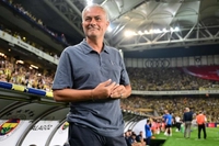 Mourinho: "Kaybedersek Tsunami Etkisi Yaratır"