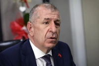 Ümit Özdağ'dan Cezaevinden İlk Fotoğraf