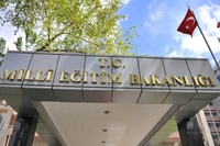 Öğretmenler İçin Beş Yılda Bir Zorunlu Eğitim: Detayları Bakan Tekin Duyurdu