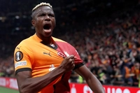 Galatasaray'dan Osimhen İçin Beklenen Transfer Açıklaması Geldi