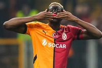 Galatasaray'da Osimhen Defteri Kapanıyor: Al Hilal'in 40 Milyon Euro'luk Teklifi Üstün Geldi!