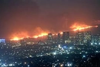 Los Angeles Yanıyor, Protestolar Hız Kesmiyor! Trump'tan Açıklama Geldi