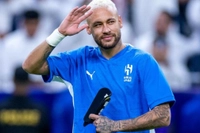 Fenerbahçe'de Mourinho İki Yıldız İsmi Gözüne Kestirdi! Son ve Neymar Transferine Doğru Adım Adım...
