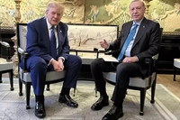 Erdoğan ve Trump Lahey'de Bir Araya Geldi: İşte Dünya Basınından Manşetler