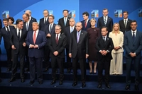 NATO Liderler Zirvesi'nden Aile Fotoğrafı