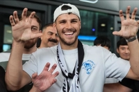 Beşiktaş'ın Yeni Transferi David Jurasek İlk Antrenmanına Çıktı