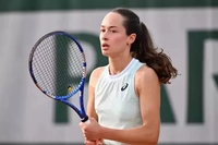 Zeynep Sönmez Wimbledon'da Tarih Yazıyor: Üçüncü Tura Yükseldi