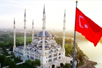 15 Temmuz'un Yıl Dönümünde Türkiye Genelinde Camilerde Sela Okundu