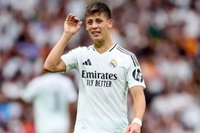 Arda Güler'e Kötü Haber! Real Madrid'in 10 Numarası Mbappe Oldu