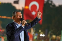 İBB Yolsuzluk Soruşturmasında Yeni Gelişme: Özgür Özel'e Tahsis Edilen Araç Gündemde