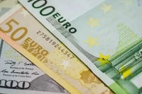 Serbest Piyasada Döviz Açılış Fiyatları (27 Ağustos)