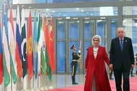 Emine Erdoğan, Şanghay'da Lider Eşleriyle Buluştu