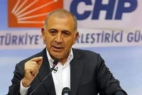 Gürsel Tekin: "Baba Evine Girmeme Kimse Engel Olamaz"