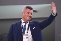 Fenerbahçe'den Taraftarına 'Sıcak' Jest: Tribünlere Sarı Bereler Bırakıldı