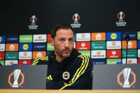 Fenerbahçe Avrupa'da Şokta: Tedesco'dan Ağır Mağlubiyet Sonrası İtiraf