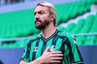 Sakaryaspor'da Caner Erkin Devri Kapandı: 12 Maçta 4 Kırmızı Kart Bardığı Taşırdı!