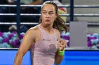 Miami'de Zeynep Sönmez Fırtınası: Türk Tenis Tarihinde Bir İlk!