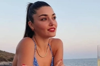Hande Erçel'den Ailecek Bodrum Keyfi