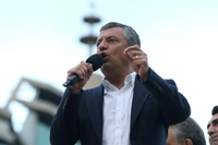 Özgür Özel'in Deprem Zamanı Ahbap'la İlgili Sözleri Yeniden Gündeme Geldi
