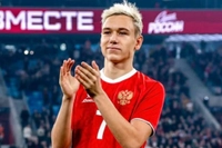 Galatasaray'da 10 Numaraya Aleksey Batrakov!