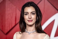 Anne Hathaway'den Hakkındaki 'Sahte Hamilelik' İddialarına Esprili Yanıt