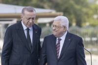 Cumhurbaşkanı Erdoğan, Filistin Devlet Başkanı Mahmud Abbas'ı Külliye'de Ağırladı  