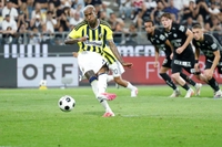Talisca'nın Sturm Graz'a attığı penaltı golü tarihe geçti