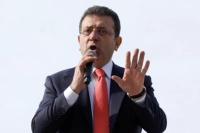 Ekrem İmamoğlu CHP'den İstifa Etti