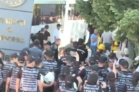 Hak Arayan Madenciler Bakanlık Önünde Üçüncü Kez Gözaltına Alındı