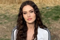 Fahriye Evcen'den Sosyal Medyayı Sallayan Paylaşım