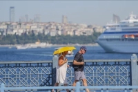 Afrika ve Basra Çift Sıcak Hava Dalgası Geliyor: Termometreler 36 Dereceyi Görecek