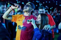 Bomba İddia: Icardi ile Simge Sağın Sevgili Oldu!
