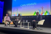 Can Yaman’a İspanya’dan Uluslararası En İyi Erkek Oyuncu Ödülü