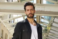 Ekin Koç "Vicdansız" Dizisi ile Ekranlara Dönüyor