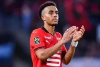 Galatasaray Guela Doue Transferinde Beklemeye Alındı