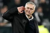 Jose Mourinho'dan Duyarlı Hareket: Eski Oyuncusu Edoardo Bove’yi Aradı