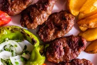 Köfteye Kişniş Konur mu? Enfes Kişnişli Köfte ve Alternatif Baharatlar