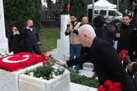 Şair Mehmet Akif Ersoy Edirnekapı'daki Mezarı Başında Anıldı