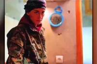 Ünlü Oyuncu, YPJ'li Kadını Rol Aldığı Yeni Projede Canlandırdı