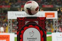 Yapay zeka Şampiyonlar Ligi'ne direkt gidecek Türk takımını açıkladı: Süper Lig'de çarpıcı son!