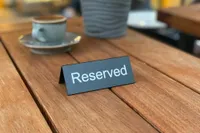 Restoran ve Kafelerde Yeni Dönem: Rezervasyon Kaporası!