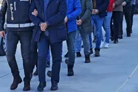 DEM Parti Akdeniz Belediye Eşbaşkanları ve Meclis Üyeleri Gözaltına Alındı
