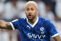 Santos'tan Neymar'a Benzersiz Teklif: Pele'nin Yapay Zeka Videosunu Kullandılar!