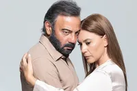Kerem Alışık ve Evrim Alasya Sevgililer Günü'nü Sahnede Kutladı