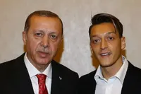 Mesut Özil AK Parti Yönetimine Girdi