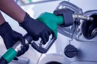 Benzine 1 Lira 15 Kuruş Zam Geliyor: 4 Mart'tan İtibaren Geçerli Olacak