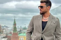 Can Yaman Moskova'da
