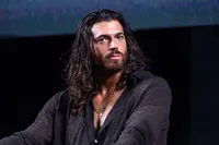 El Turco'nun Yıldızı Can Yaman'dan Rio'da Görsel Şov!